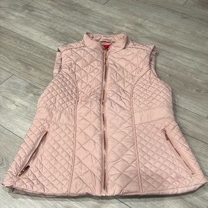 New. Tag fell off guess vest